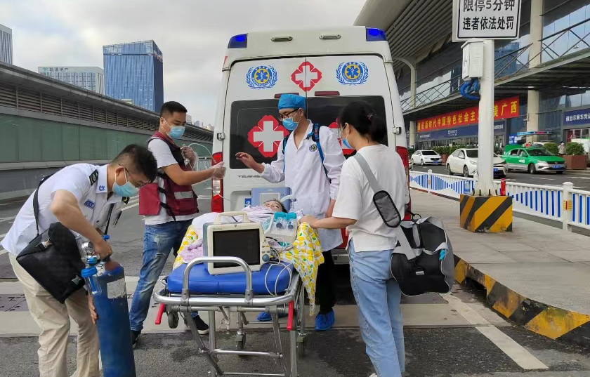 麻城市救护车出租公司