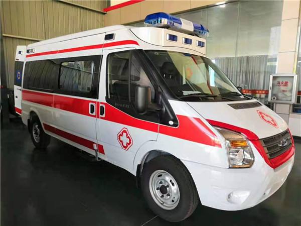 麻城市福特V362救护车